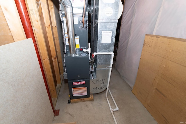 920 Cary Ct, South Bend, IN 46614 - utilities featuring heating unit