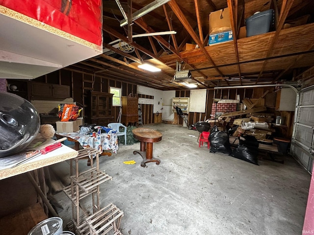1114 W 4th St, Marion, IN 46952 - view of garage