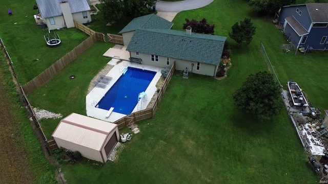 1821 E Johnson Ln, Vincennes, IN 47591 - view from above of property featuring a pool area