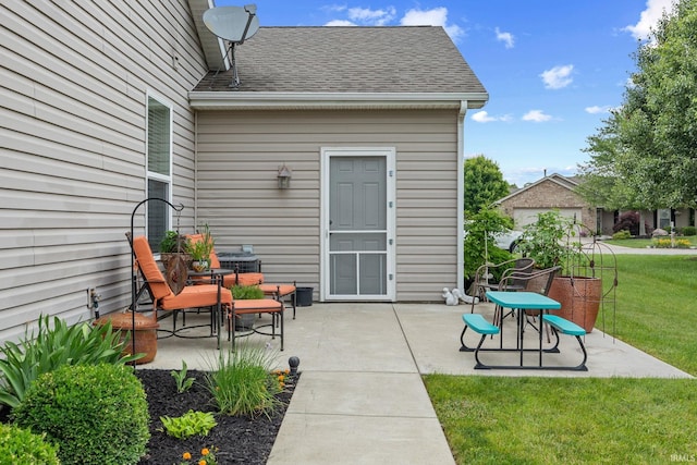 233 Sinclair Dr, West Lafayette, IN 47906 - view of patio / terrace