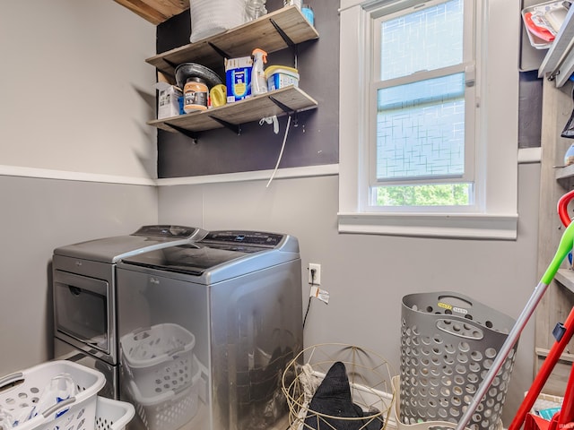 3020 Parnell Ave, Fort Wayne, IN 46805 - washroom with separate washer and dryer