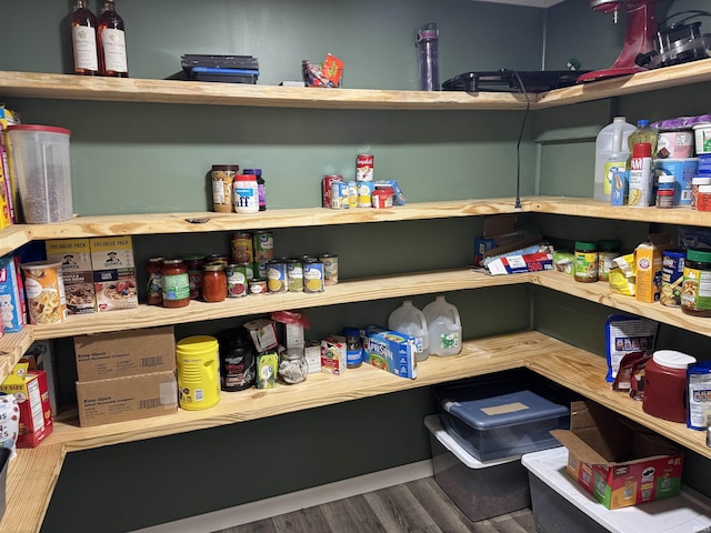 562 Railroad St, Wabash, IN 46992 - view of pantry