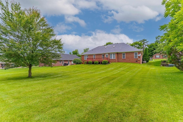 7561 Saint Jordan Cir, Newburgh, IN 47630 - view of grassy yard