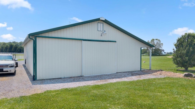 3631 E Pierceton Rd, Warsaw, IN 46580 - view of pole building with a lawn
