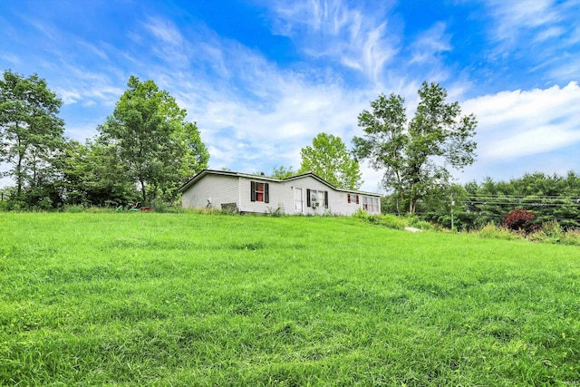 5462/5550 Patricksburg Rd, Spencer, IN 47460 - view of yard