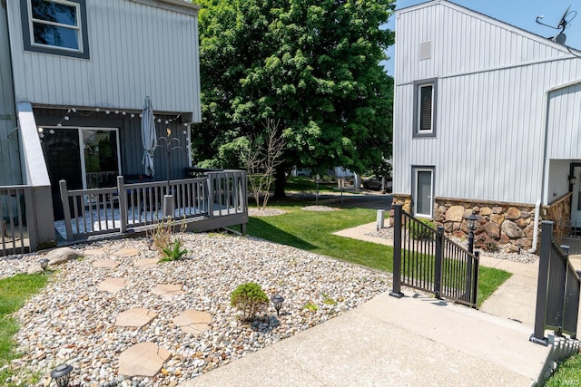 18199 Stoneridge St Apt A, South Bend, IN 46637 - view of yard featuring a wooden deck