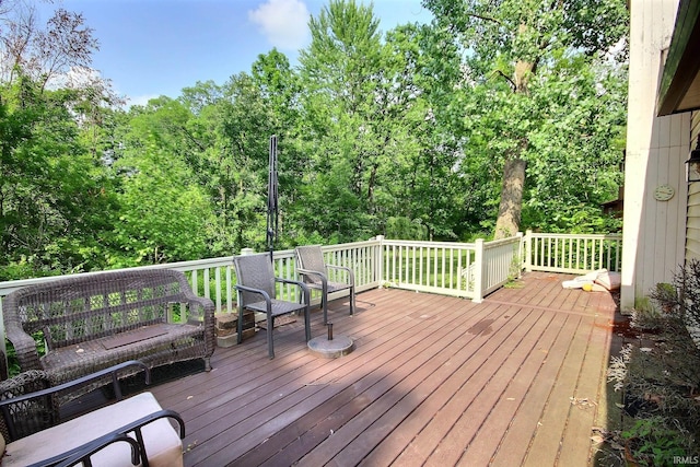 8426 Creekside Pl, Fort Wayne, IN 46804 - view of wooden deck
