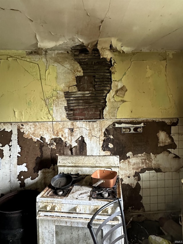 1127 S Jefferson St, Muncie, IN 47302 - view of miscellaneous room