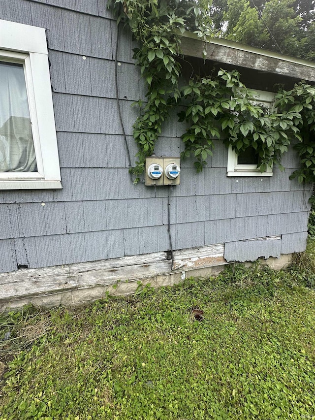 1127 S Jefferson St, Muncie, IN 47302 - view of side of home