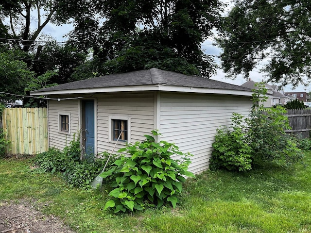 1026 E Wayne St, South Bend, IN 46617 - view of outdoor structure