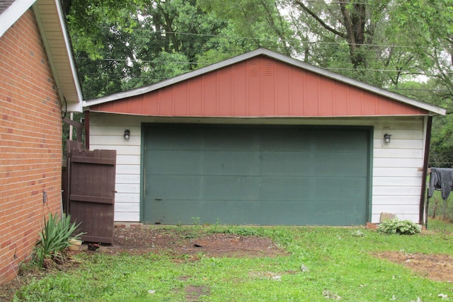 907 S Tennessee, Muncie, IN 47302 - view of detached garage