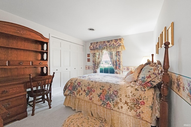 16801 Darling Rd, Woodburn, IN 46797 - bedroom featuring carpet floors and a closet