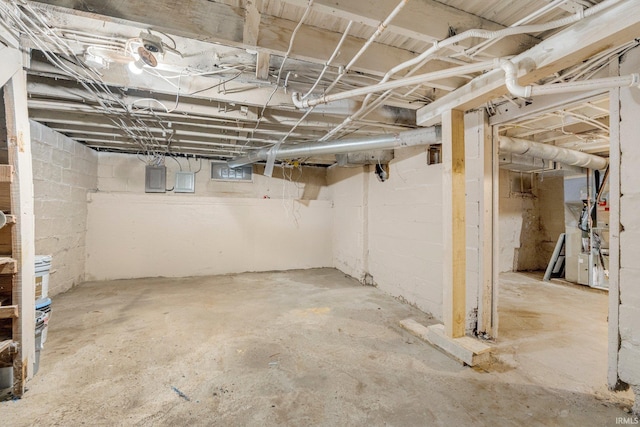1409 Oakland St, Fort Wayne, IN 46808 - unfinished below grade area featuring electric panel