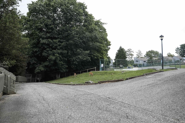 9324 S Lake Ridge Dr Unit 60, Bloomington, IN 47401 - view of road featuring street lights