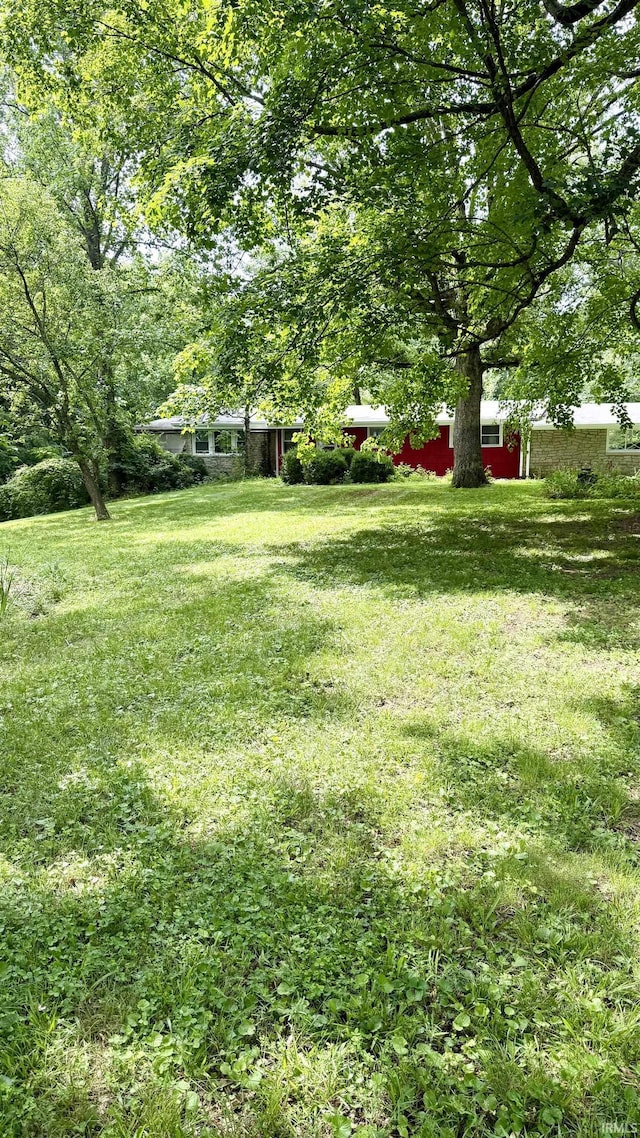 96 Greenwood Retreat Rd, Bedford, IN 47421 - view of grassy yard