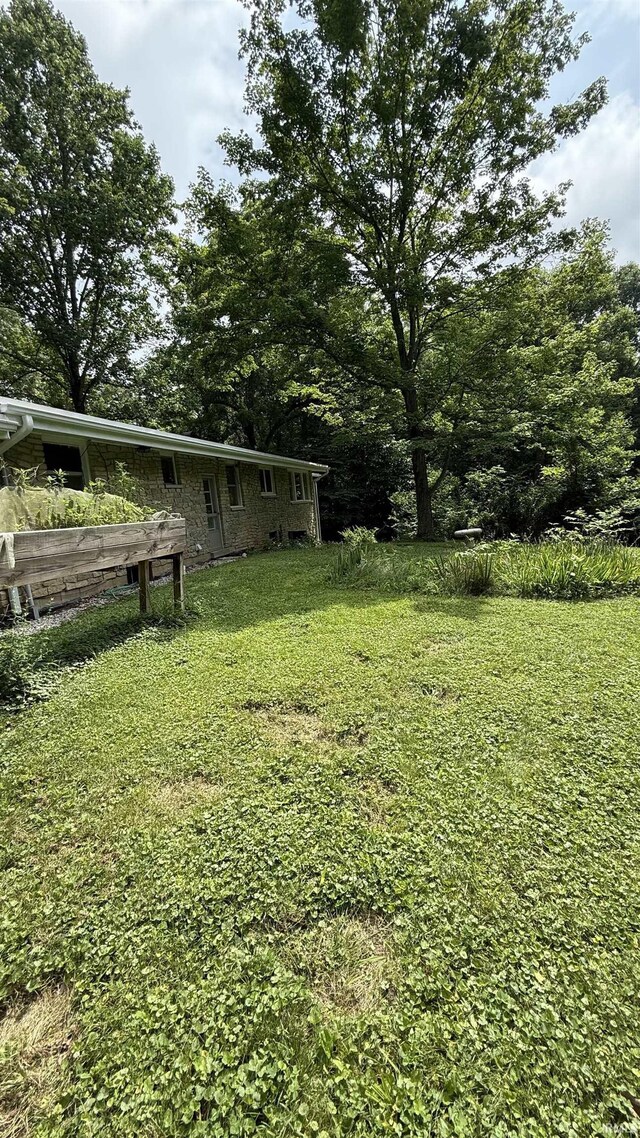 96 Greenwood Retreat Rd, Bedford, IN 47421 - view of green lawn