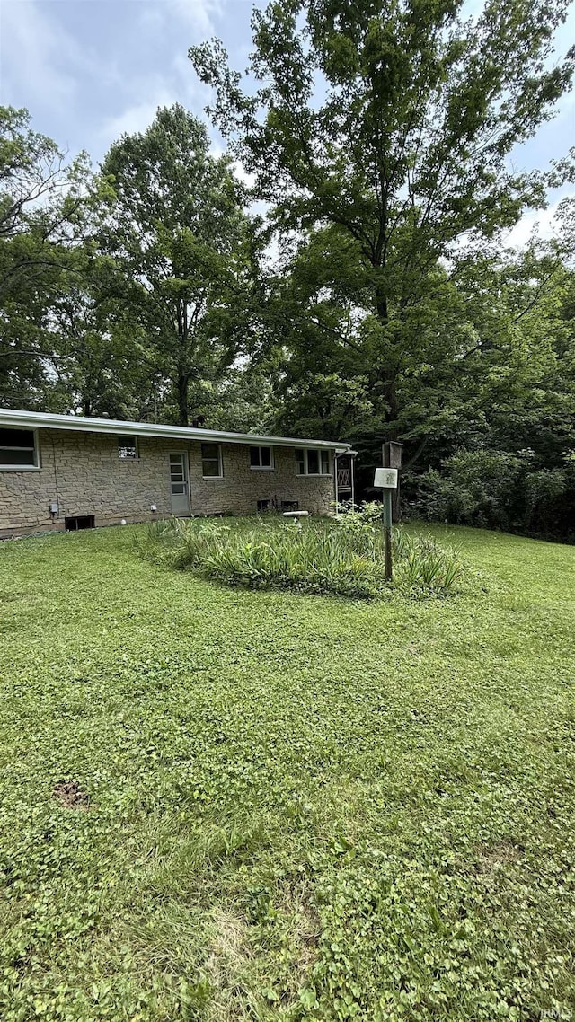 96 Greenwood Retreat Rd, Bedford, IN 47421 - view of grassy yard