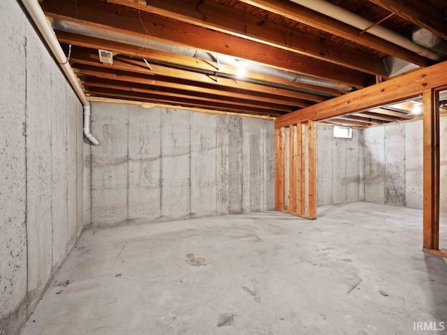 624 Diamond Point Pl, Fort Wayne, IN 46804 - view of unfinished below grade area