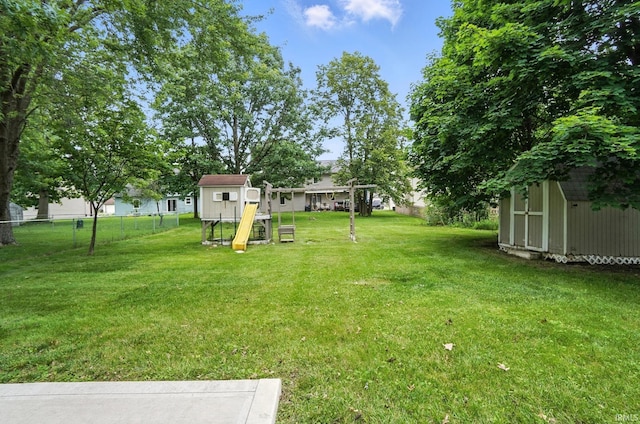 6514 Meadow Wood Pl, Fort Wayne, IN 46825 - view of yard featuring a shed