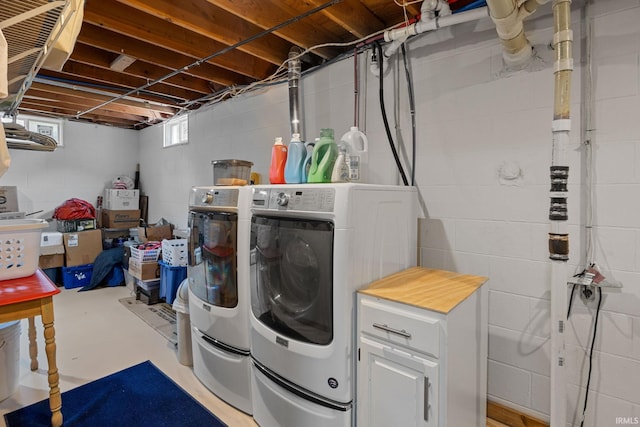 2131 E 430 Rd S, Lafayette, IN 47909 - laundry room featuring washer and clothes dryer