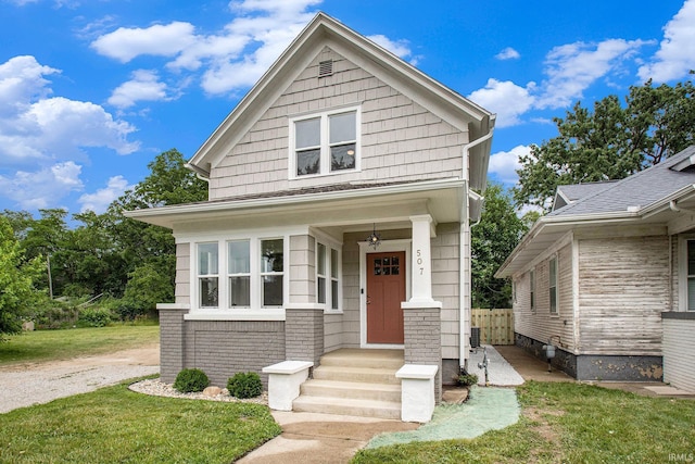 507 W Marion St, South Bend, IN 46601 - view of front of house featuring a front lawn