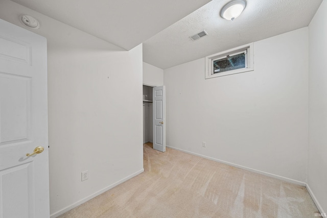 2166 Willow Creek Dr, Mishawaka, IN 46545 - unfurnished bedroom featuring light carpet and a closet