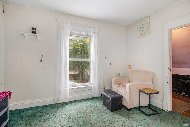227 E Marion St, Mishawaka, IN 46545 - sitting room with baseboards