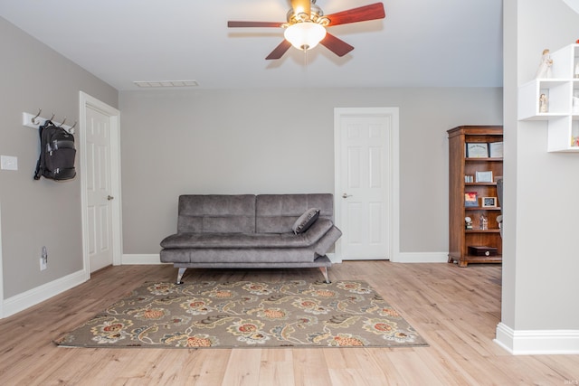6488 Pebble Pointe Ct, Newburgh, IN 47630 - living area featuring wood finished floors and a ceiling fan
