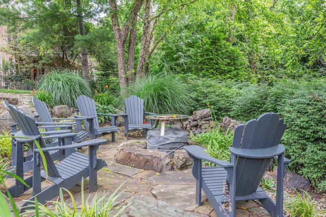 6488 Pebble Pointe Ct, Newburgh, IN 47630 - view of patio