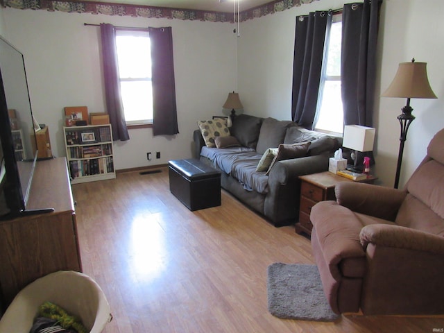 126 W W Blvd, Kokomo, IN 46902 - living room with wood finished floors and baseboards