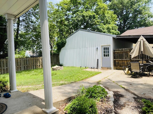 706 11th St, Tell City, IN 47586 - view of yard featuring a patio and outdoor dining area