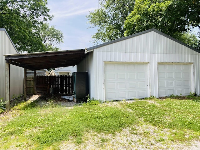 706 11th St, Tell City, IN 47586 - garage with a detached garage