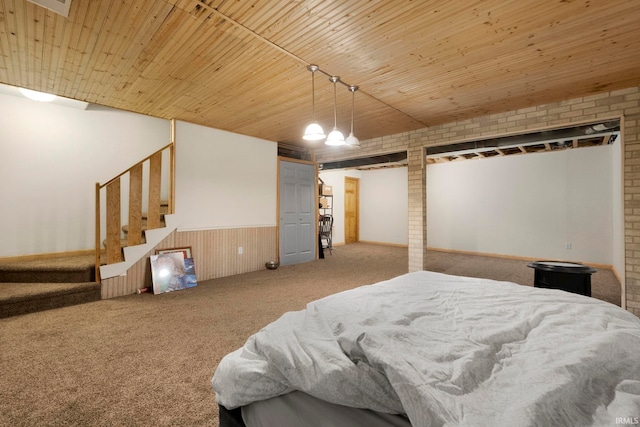12426 Sonoma, Fort Wayne, IN 46818 - carpeted bedroom with wainscoting