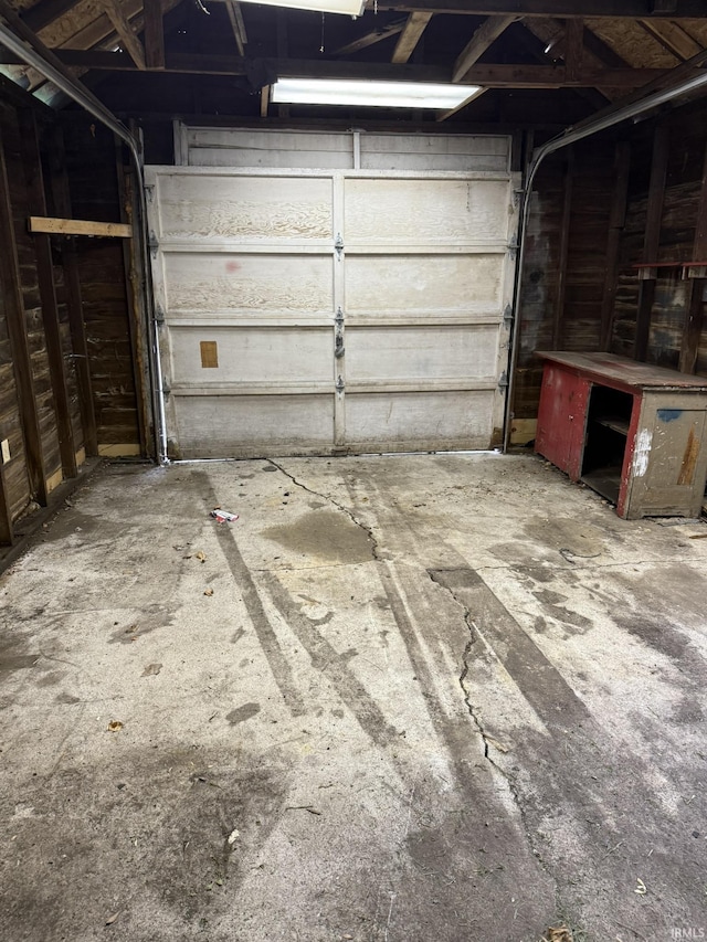 310 W Leith St, Fort Wayne, IN 46807 - view of garage