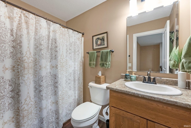 10057 Chapmans Cv, Fort Wayne, IN 46835 - bathroom with vanity and curtained shower