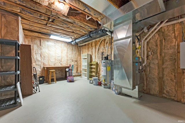 10057 Chapmans Cv, Fort Wayne, IN 46835 - unfinished below grade area featuring gas water heater and heating unit