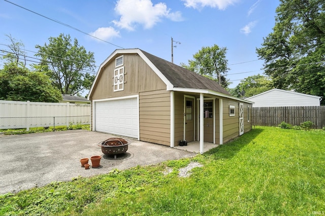2707 Stanford Ave, Fort Wayne, IN 46808 - view of detached garage