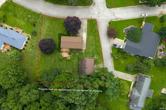 600 Forest Dr, Bloomfield, IN 47424 - aerial view of property and surrounding area featuring property boundaries highlighted