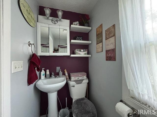 307 N Madison Ave, Fowler, IN 47944 - bathroom with healthy amount of natural light
