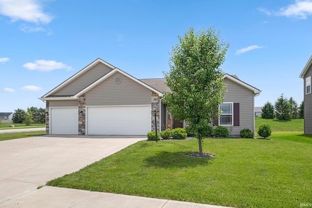 13233 Mera Cv, Fort Wayne, IN 46814 - view of front facade featuring concrete driveway, a garage, and a front lawn