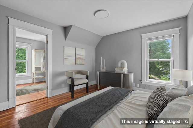 1060 Woodward Ave, South Bend, IN 46616 - bedroom with wood finished floors and baseboards