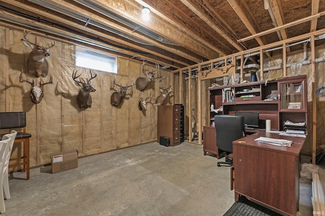 1176 W Whitetail Dr, Columbia City, IN 46725 - office area with concrete floors