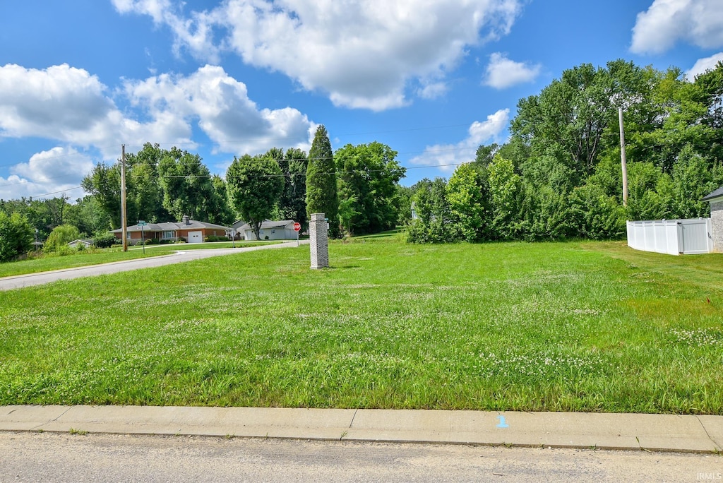 3500 Sand Dr Unit One, Newburgh, IN 47630