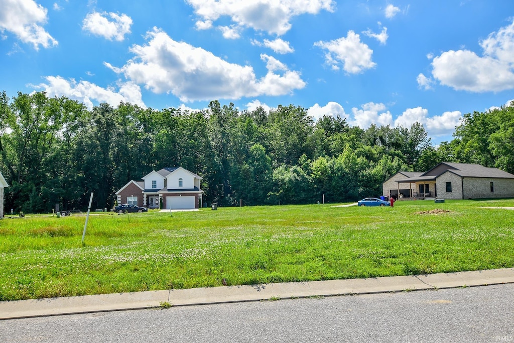 8850 Pebble Creek Dr, Newburgh, IN 47630