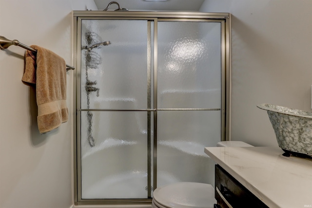904-3 Reyling Dr, Jasper, IN 47546 - bathroom featuring an enclosed shower