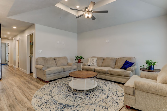 904-3 Reyling Dr, Jasper, IN 47546 - living area with recessed lighting, light wood finished floors, a ceiling fan, and vaulted ceiling