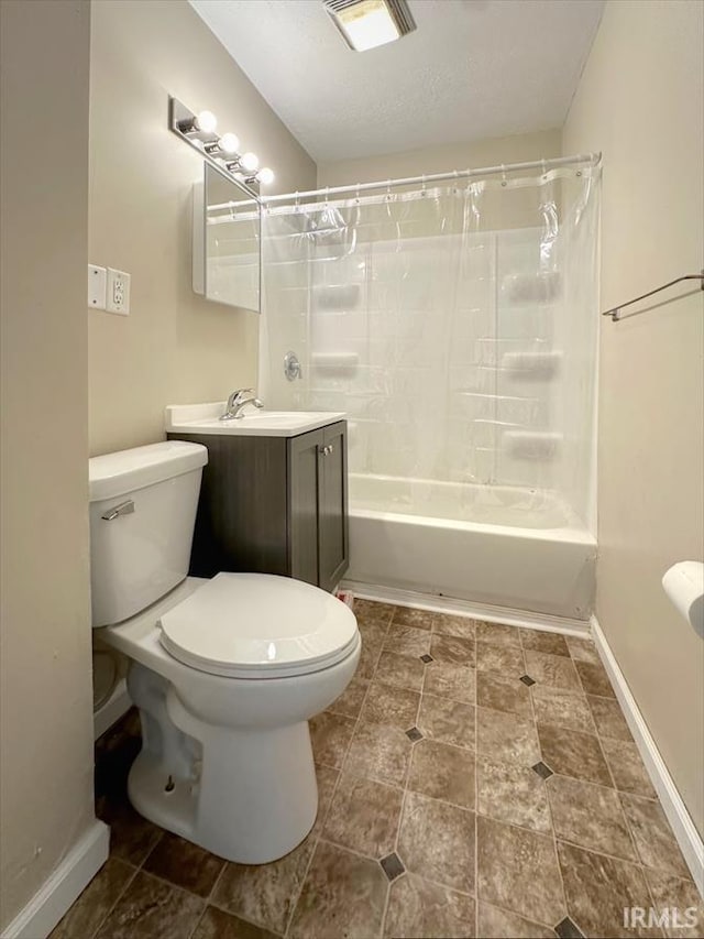 1032 E Dixon St, Kokomo, IN 46901 - full bath with vanity and bathtub / shower combination