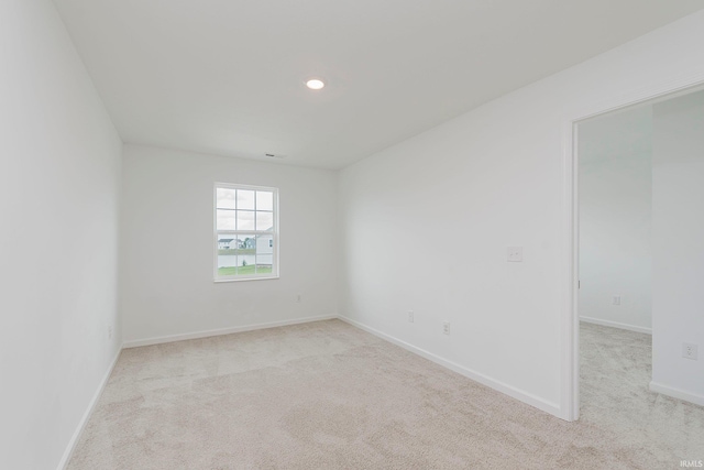 17951 Paula Walk, Westfield, IN 46074 - unfurnished room featuring light carpet and recessed lighting