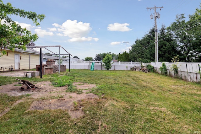 5210 W Washington St, South Bend, IN 46619 - view of yard