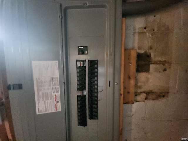 2407 George St, Logansport, IN 46947 - utilities with electric panel